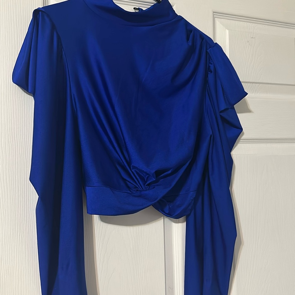 Blue blouse